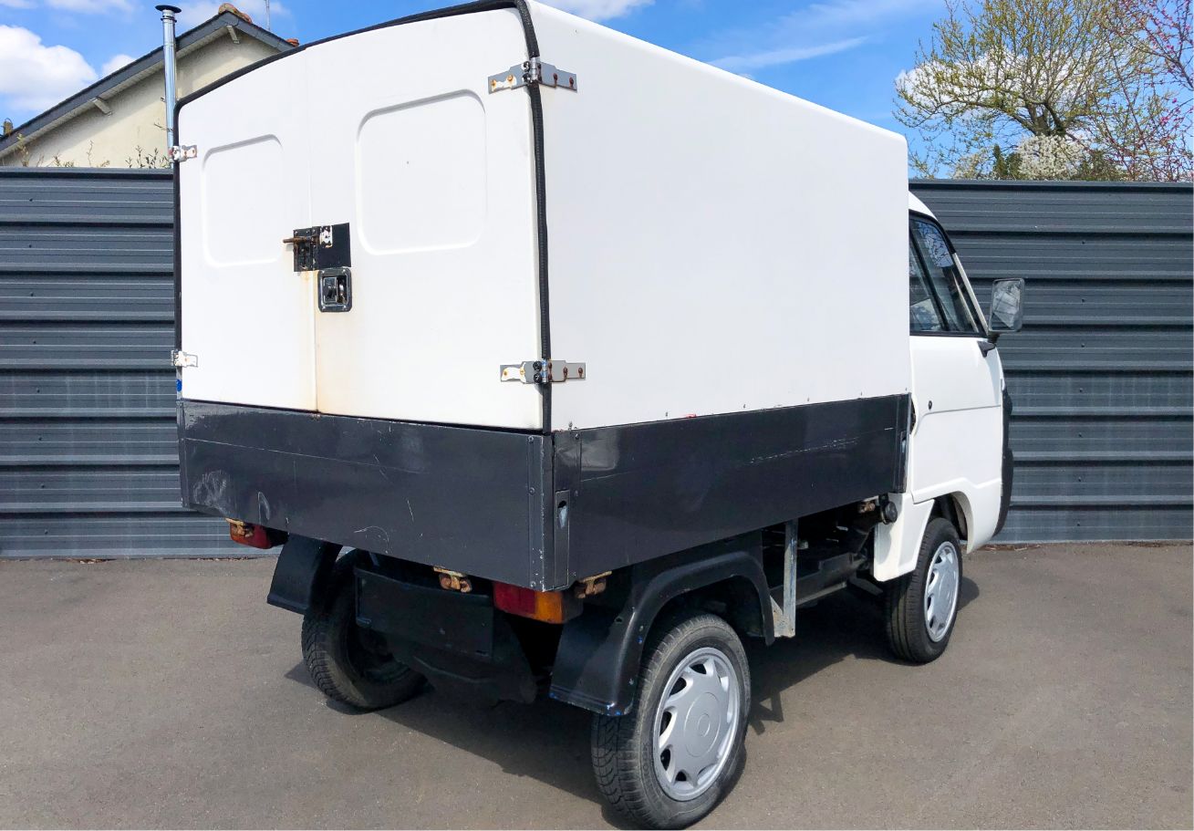 Photo Bellier Camion Blanc - Arrière