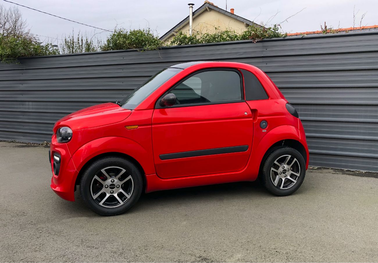 [DEPOT-VENTE] Microcar Dué Rouge - Profil