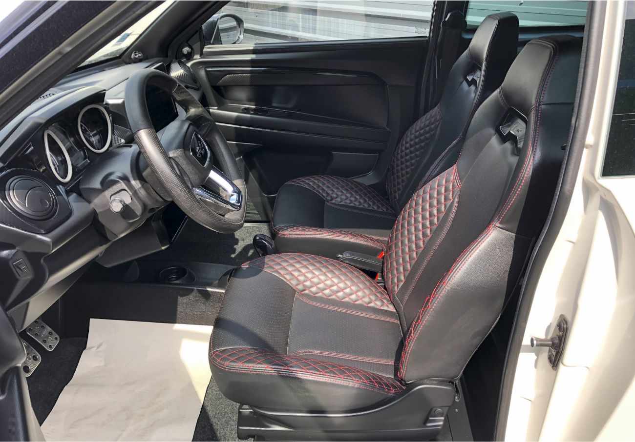 Ligier JS60 Sport Blanc-nacré - Photo intérieur