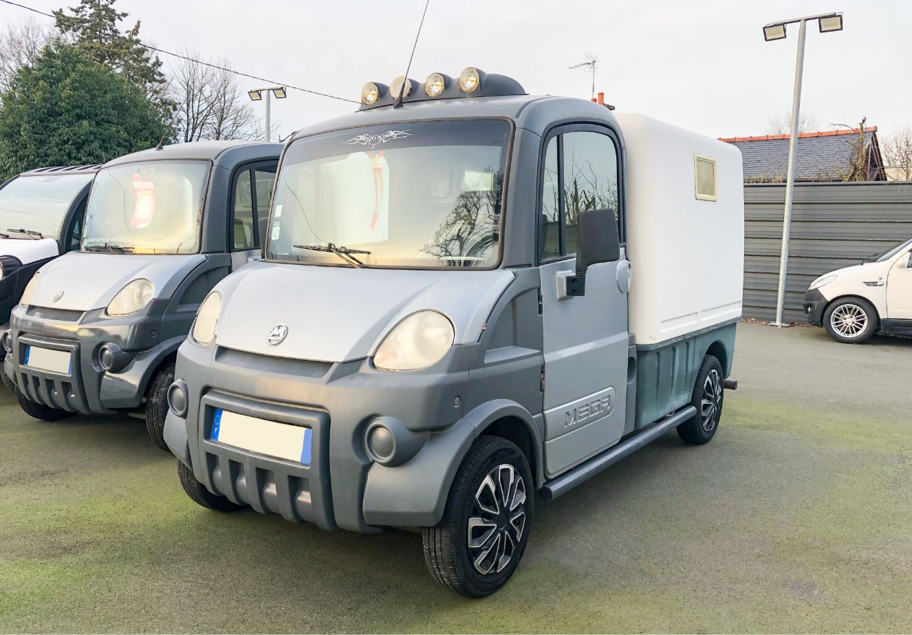 Photo MEGA Multitruck Phase 2 - Avant